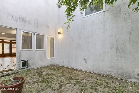 Exterior - 1402 Hazel St, Jackson, MS 39202 photo 3 of 4