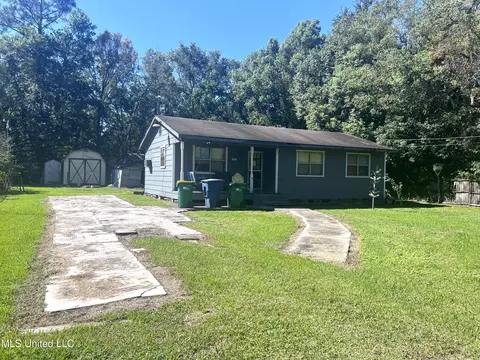 3612 Ryland Rd, Moss Point, MS 39562 photo 2