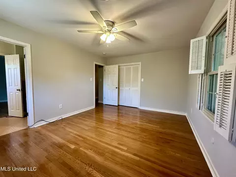 Bedroom - 338 Rollingwood Dr, Jackson, MS 39211 photo 8 of 8