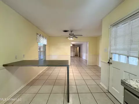 Dining - 338 Rollingwood Dr, Jackson, MS 39211 photo 3 of 3