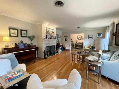 Other - 338 Rollingwood Dr, Jackson, MS 39211 photo 2 of 5