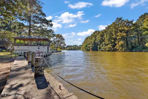 701 Forest Point Dr, Brandon, MS 39047 photo 25