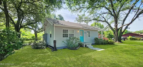 104 N Lang Ave, Long Beach, MS 39560