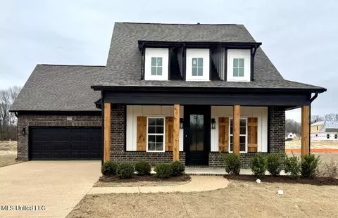 731 Wells Dr, Hernando, MS 38632