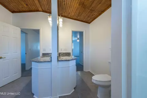 Bath - 16601 Mcgregor Rd, Vancleave, MS 39565 photo 5 of 5