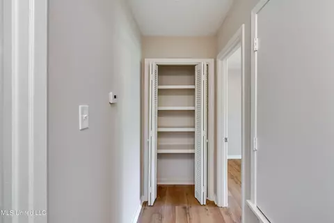 Entry Way - 205 Trace Harbor Rd, Madison, MS 39110 photo 2 of 2