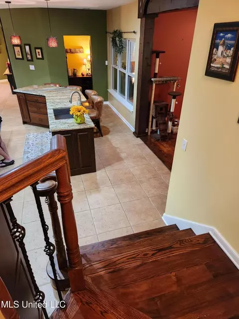 Entry Way - 425 Buck Cv, Hernando, MS 38632 photo 15 of 15