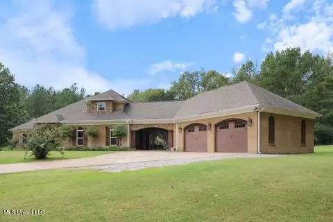 Exterior - 425 Buck Cv, Hernando, MS 38632 photo 2 of 30
