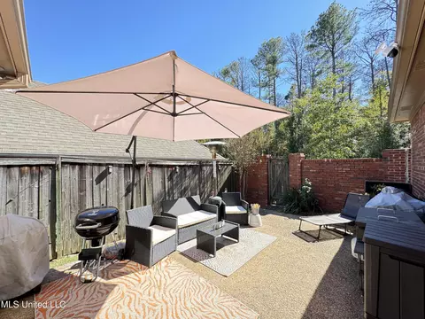 Exterior - 218 Baytowne, Madison, MS 39110 photo 3 of 5