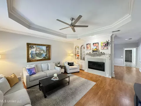 Living - 218 Baytowne, Madison, MS 39110 photo 1 of 2