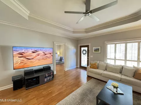 Living - 218 Baytowne, Madison, MS 39110 photo 2 of 2