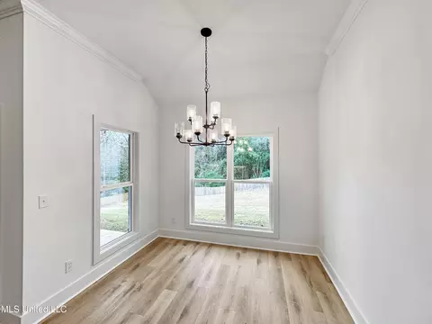 Dining - 108 W Sunset Dr, Brandon, MS 39042 photo 1 of 1