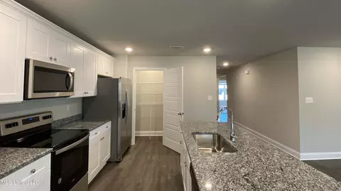 Entry Way - 114 Kings Crossing Dr, Lucedale, MS 39452 photo 1 of 1