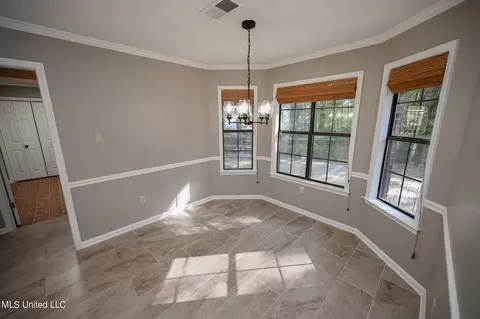 9335 Quail Rd, Olive Branch, MS 38654 photo 11