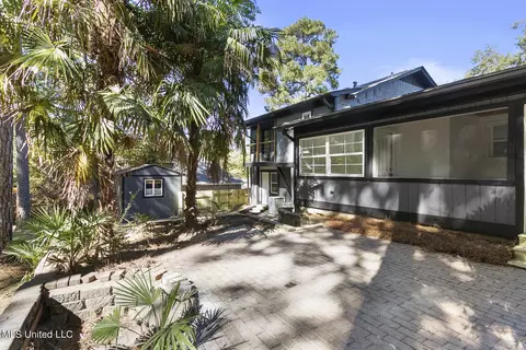Exterior - 441 Arundel Dr, Brandon, MS 39047 photo 6 of 6