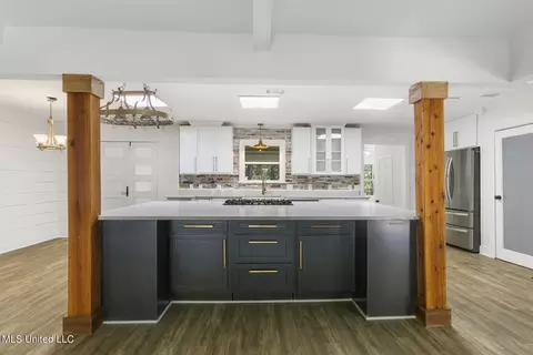Kitchen - 441 Arundel Dr, Brandon, MS 39047 photo 1 of 4