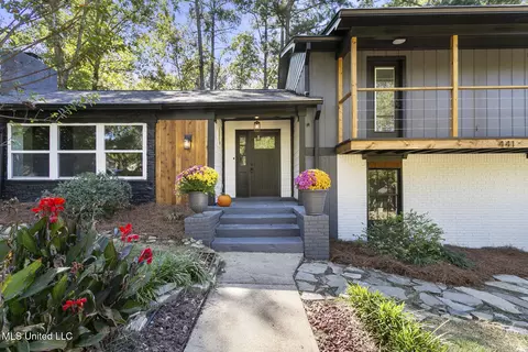 Exterior - 441 Arundel Dr, Brandon, MS 39047 photo 1 of 6