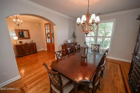Dining - 4786 Delbridge E Ct, Olive Branch, MS 38654 photo 2 of 3
