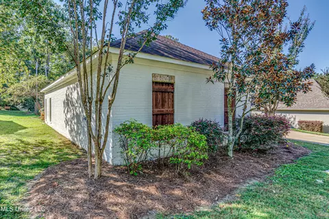 Exterior - 136 Wind Dance Dr, Madison, MS 39110 photo 13 of 16