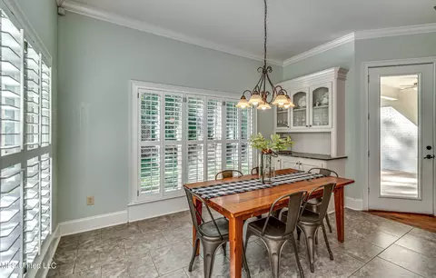 Dining - 136 Wind Dance Dr, Madison, MS 39110 photo 5 of 7