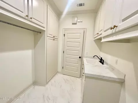 Other - 354 Wellstone Pl, Madison, MS 39110 photo 6 of 17
