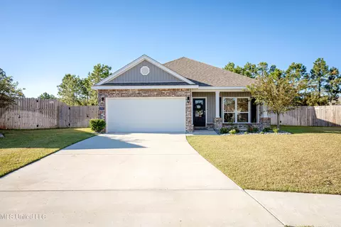 1000 Kittiwake Cv, Ocean Springs, MS 39564