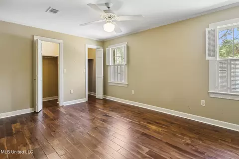 Bedroom - 2133 Brackenshire Cir, Jackson, MS 39211 photo 1 of 3