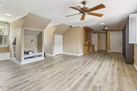 Other - 2133 Brackenshire Cir, Jackson, MS 39211 photo 9 of 10