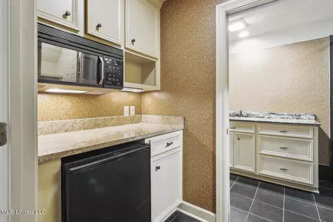 Other - 2133 Brackenshire Cir, Jackson, MS 39211 photo 10 of 10