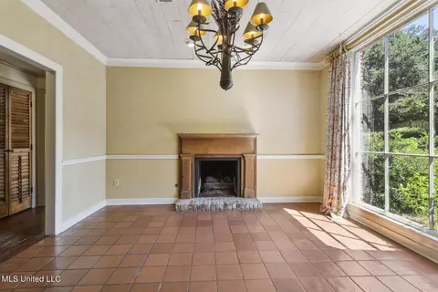 Other - 2133 Brackenshire Cir, Jackson, MS 39211 photo 4 of 10