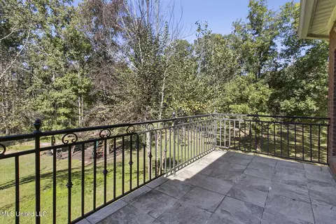 Exterior - 283 Deer Haven Dr, Madison, MS 39110 photo 5 of 13