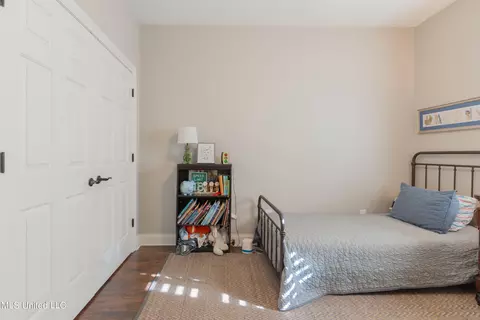 Bedroom - 409 Meadows Ct, Madison, MS 39110 photo 8 of 13