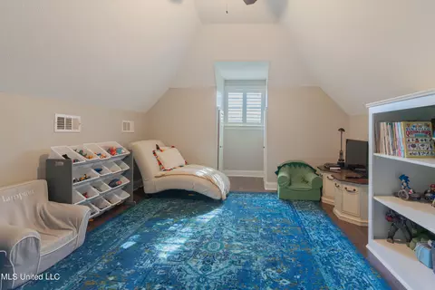 Bedroom - 409 Meadows Ct, Madison, MS 39110 photo 11 of 13