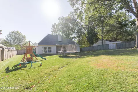 Exterior - 409 Meadows Ct, Madison, MS 39110 photo 18 of 23