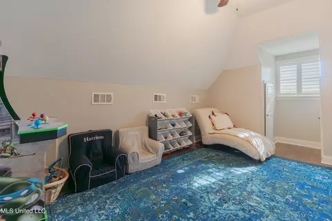 Bedroom - 409 Meadows Ct, Madison, MS 39110 photo 12 of 13