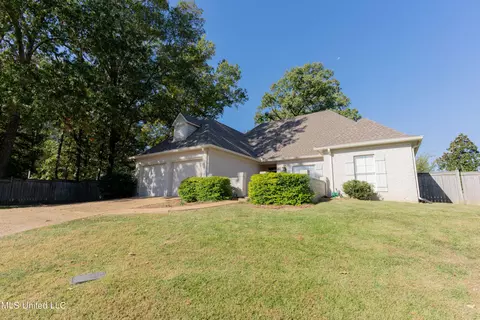 Exterior - 409 Meadows Ct, Madison, MS 39110 photo 4 of 23