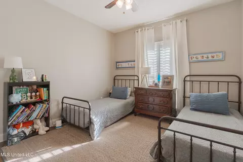 Bedroom - 409 Meadows Ct, Madison, MS 39110 photo 7 of 13