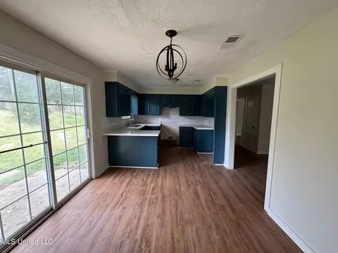 Other - 654 Briarcliff Cir, Jackson, MS 39212 photo 2 of 3
