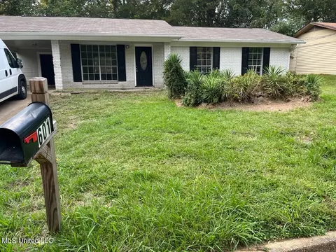 601 W Hill Dr, Jackson, MS 39209 photo 1