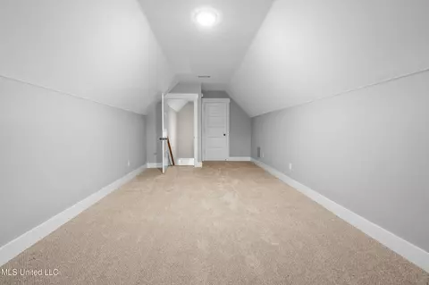 Bedroom - 2127 Watson Vw E, Nesbit, MS 38651 photo 5 of 5