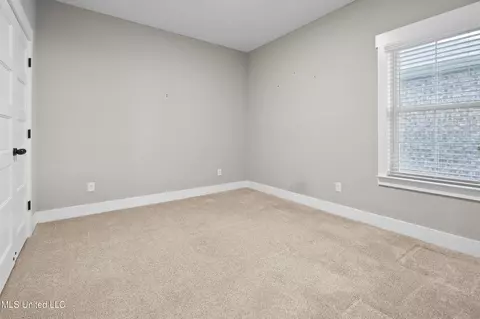 Bedroom - 2127 Watson Vw E, Nesbit, MS 38651 photo 2 of 5