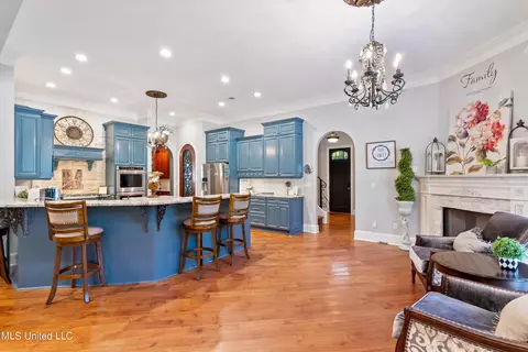 Kitchen - 135 N Boone Dr, Hernando, MS 38632 photo 6 of 6