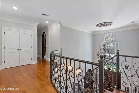 Entry Way - 135 N Boone Dr, Hernando, MS 38632 photo 4 of 4