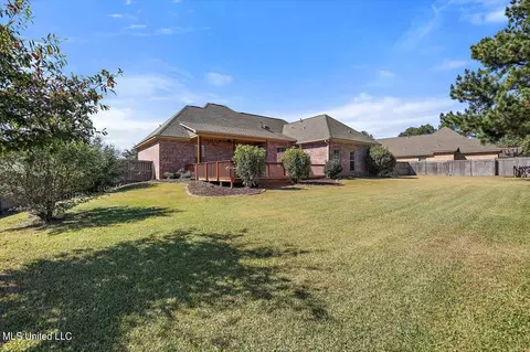 Exterior - 200 Herrington Cv, Madison, MS 39110 photo 8 of 10