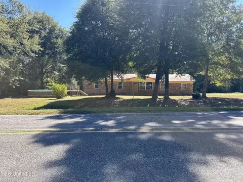 836 George Brown Rd, Lucedale, MS 39452 photo 2