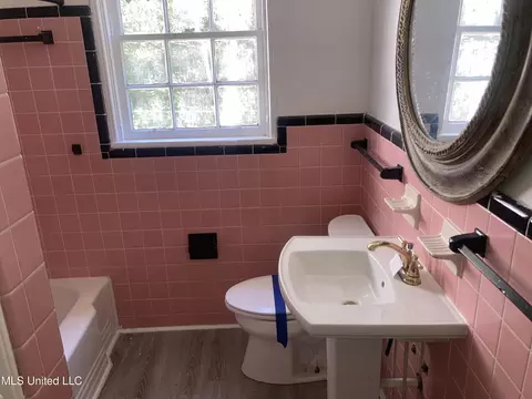 4816 Maplewood Dr, Jackson, MS 39206 photo 12
