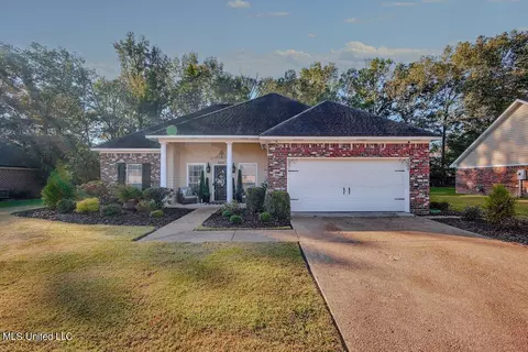 2107 Branch Creek Dr, Jackson, MS 39272