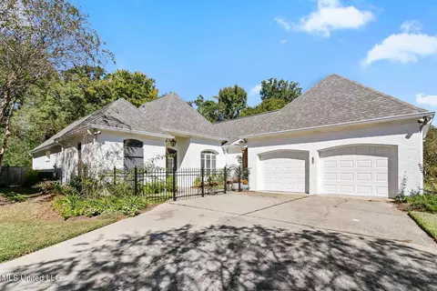 108 Hawks Nest Blf, Ridgeland, MS 39157