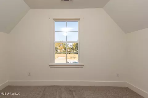 Bedroom - 1487 John Thomas Cv, Hernando, MS 38632 photo 3 of 6