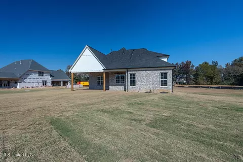 Exterior - 1487 John Thomas Cv, Hernando, MS 38632 photo 9 of 11